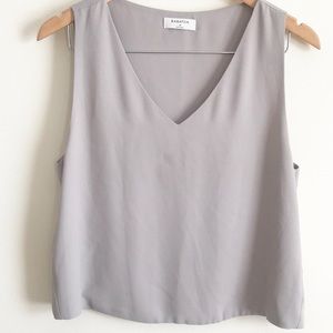 {Aritizia Babaton} Crop V-Neck Tank Gray Sz M